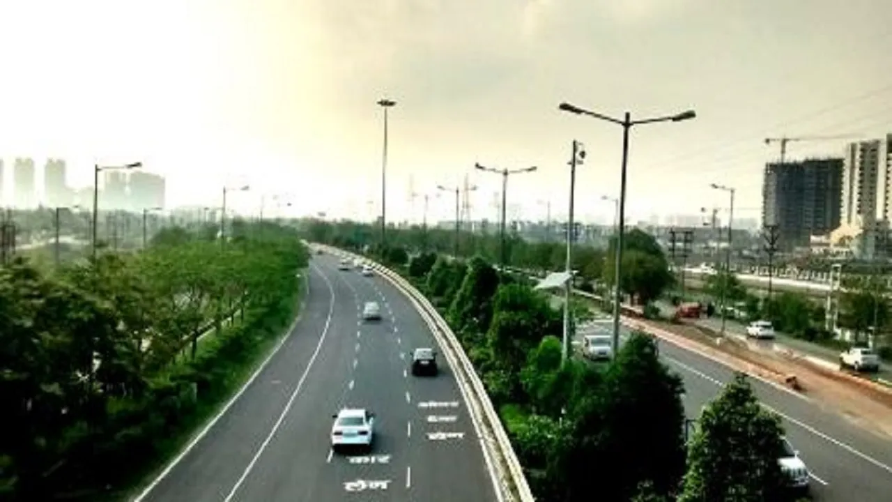 noida expressway