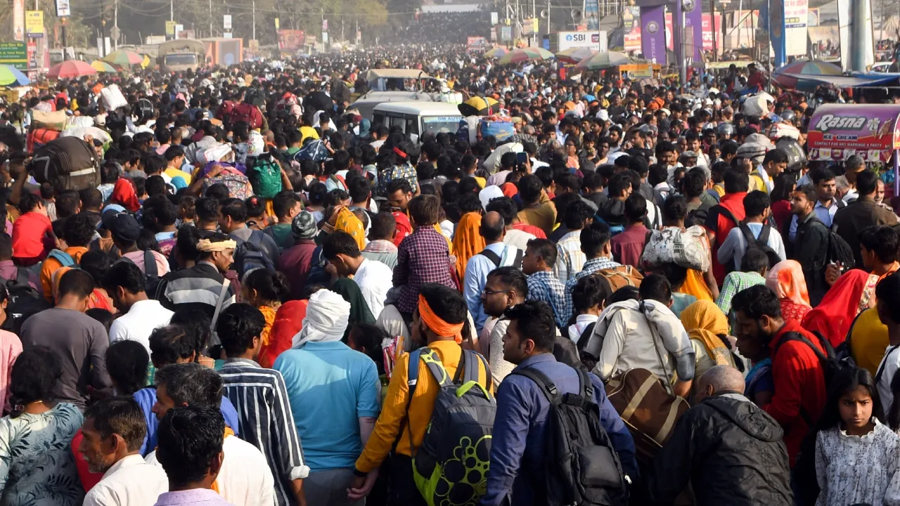 Prayagraj Sangam railway station closed till 28 February Mahakumbh traffic Update news in hindi