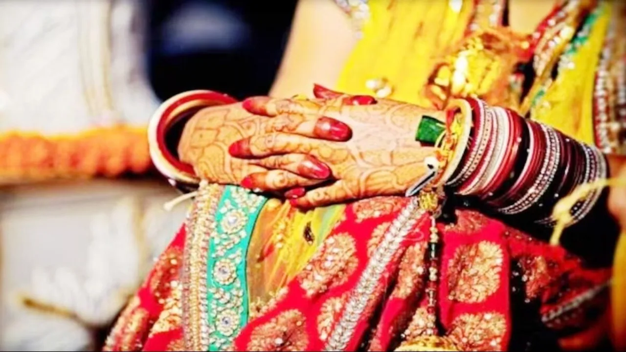 mathura Two brides beaten up