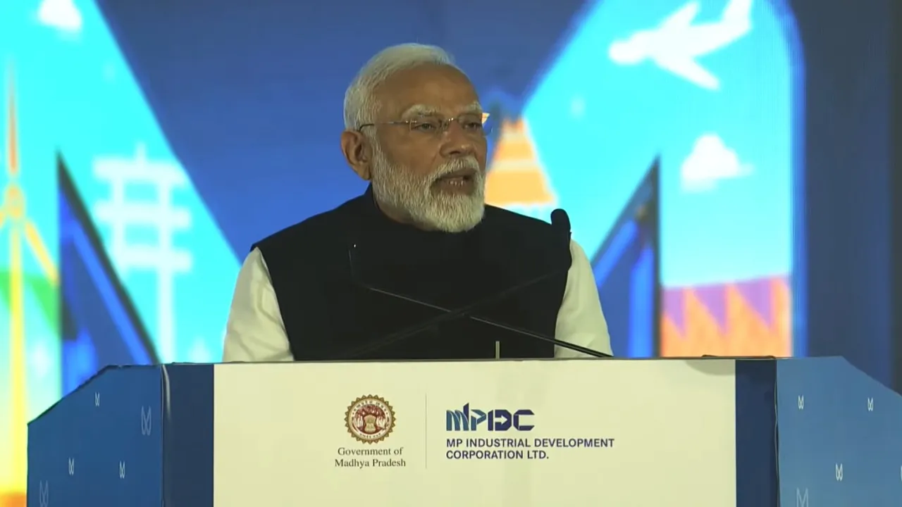 PM Modi in MP Investment Summit