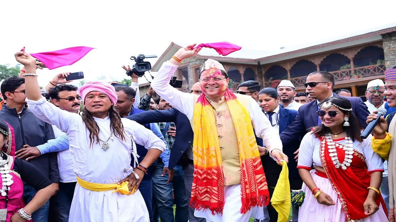 cm dhami holi