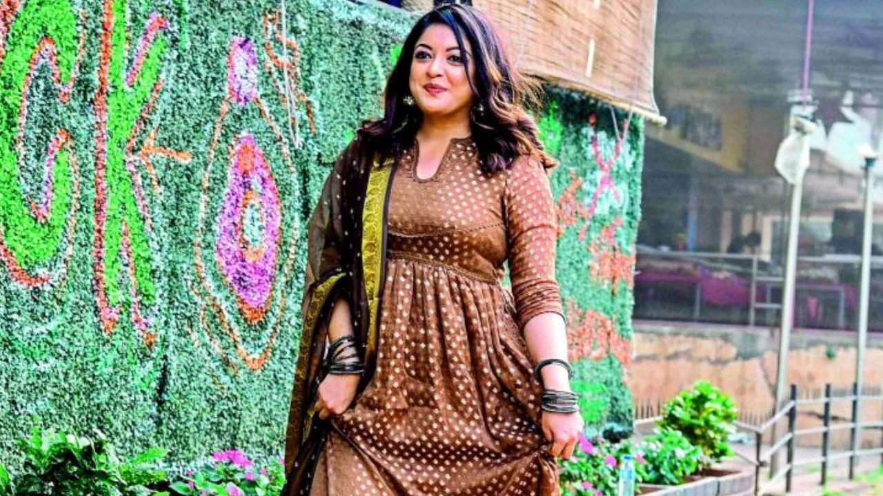 TANUSHREE4