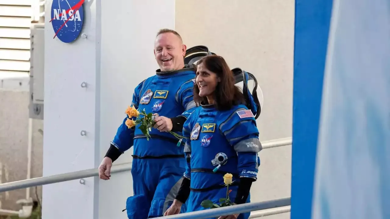 what did Sunita Williams do in space in 9 months