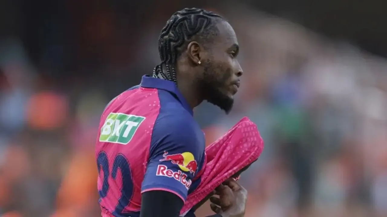 embarrassment for Jofra Archer as he bowled most expensive spell of IPL history during SRH vs RR IPL 2025  