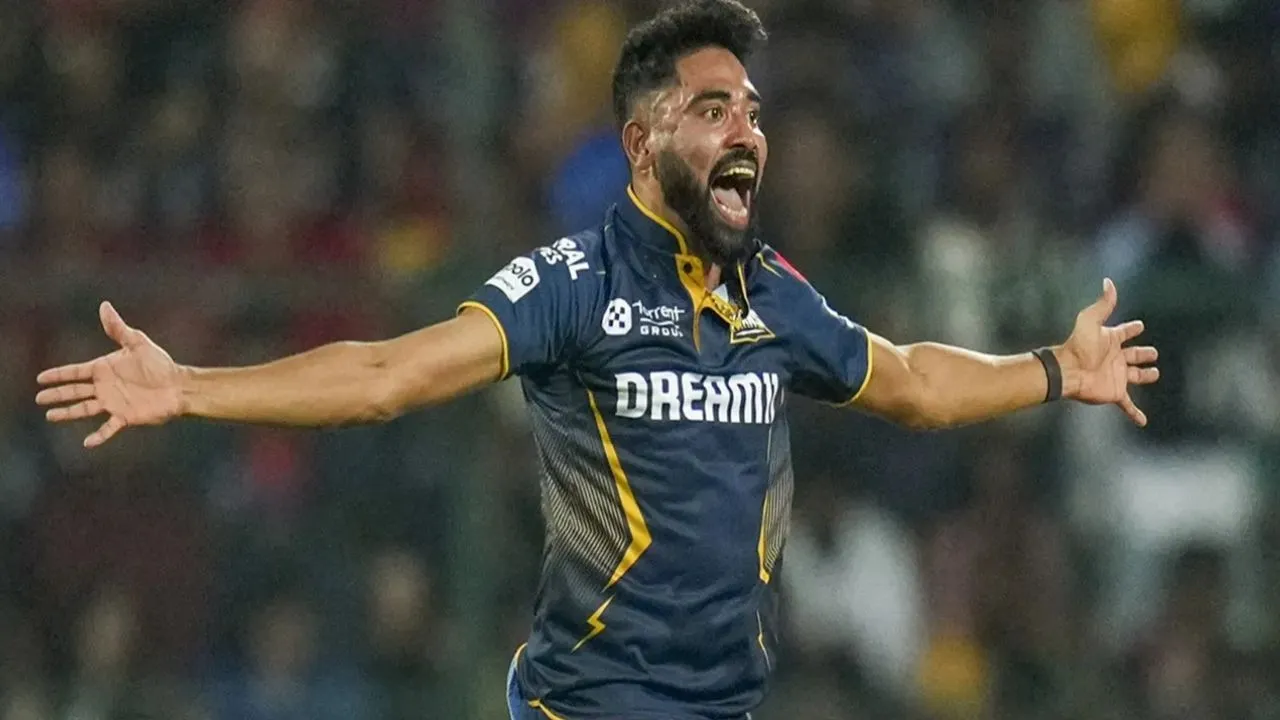 mohammed siraj complete 100 ipl wickets