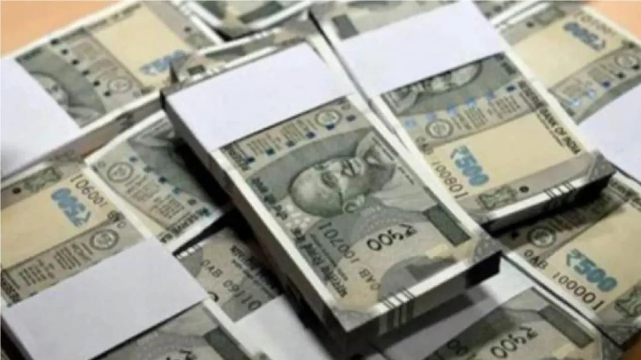 Fake currency indore
