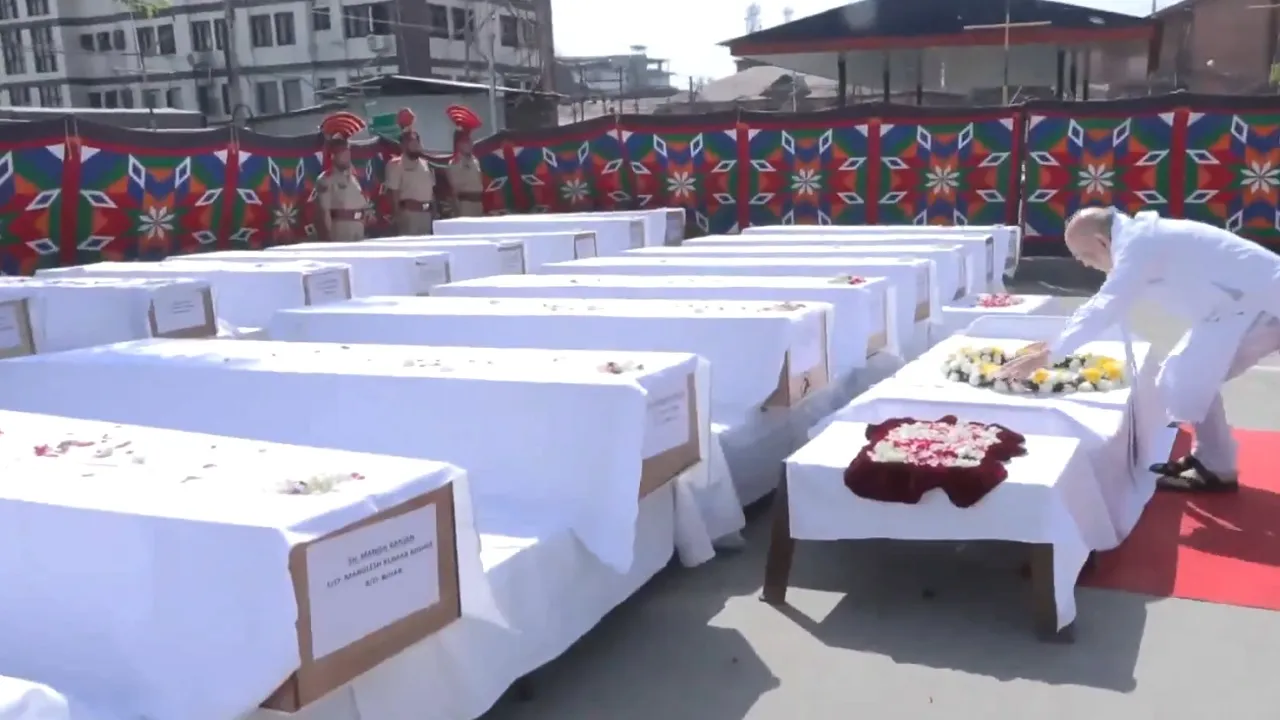 HM Amit Shah pay tribute April 23