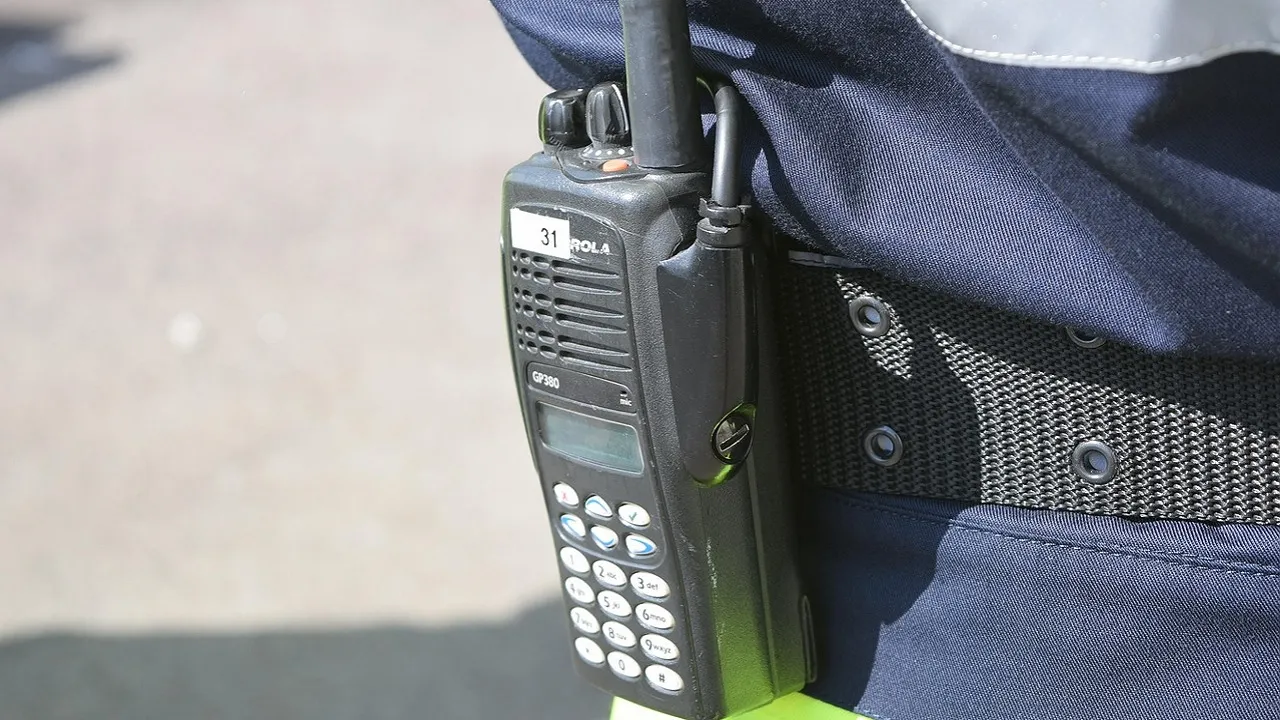 Illegal sale of walkie-talkies and radio devices will be stopped on e-commerce platforms