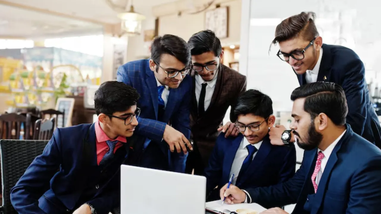 List of Indian Ultra Rich persons in India 