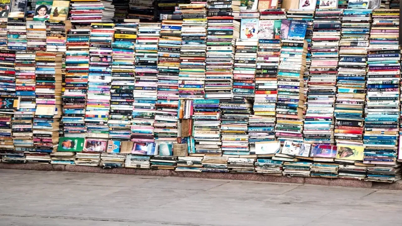 cheapest book market