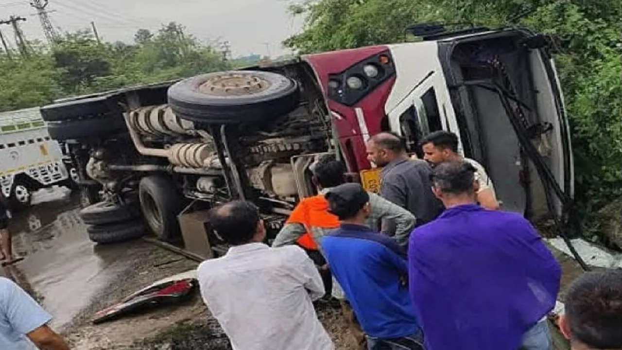 himachal road accident
