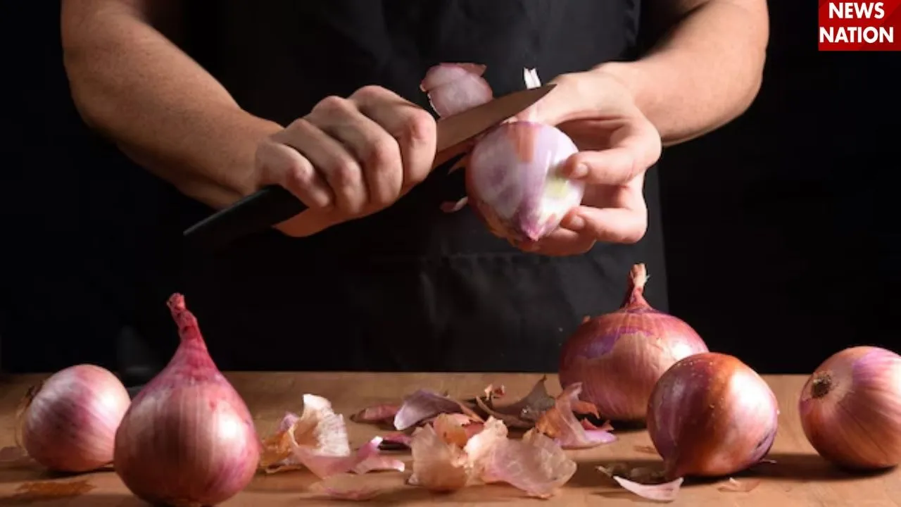 cutting onions