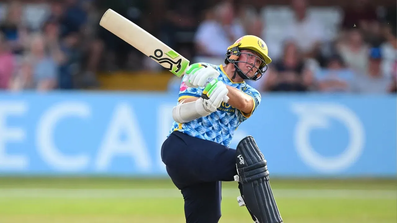 Kiwi batter Tom Latham hits a ton in just 49 balls against derbyshire in the t20 blast