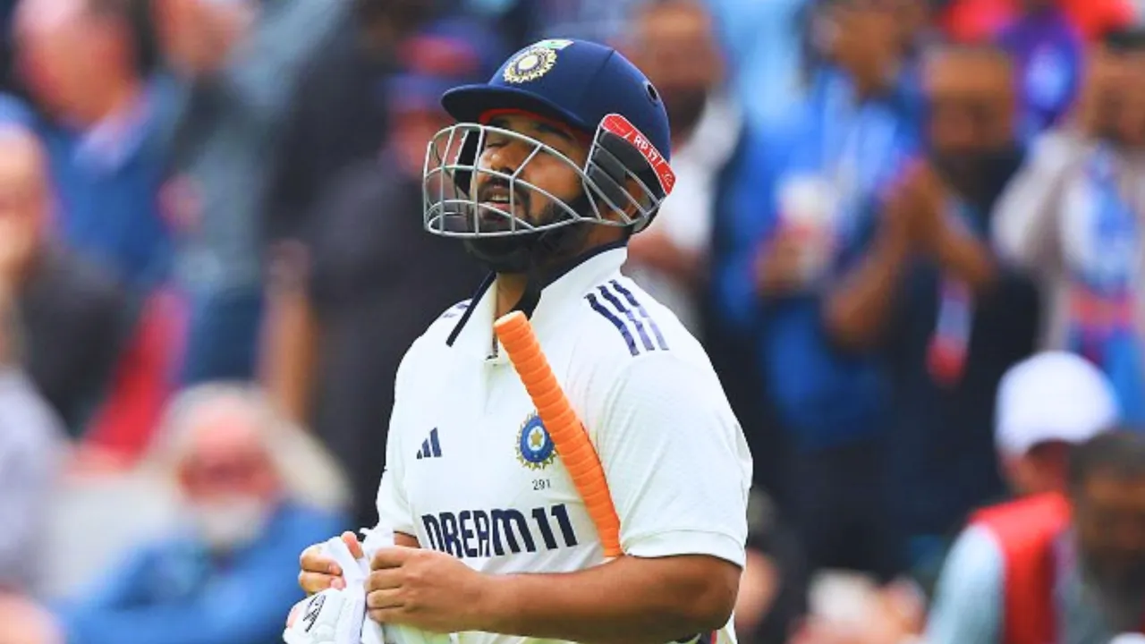 Ravi Shastri calls rishabh pant a true team man appreciating his heroics in the 4th test