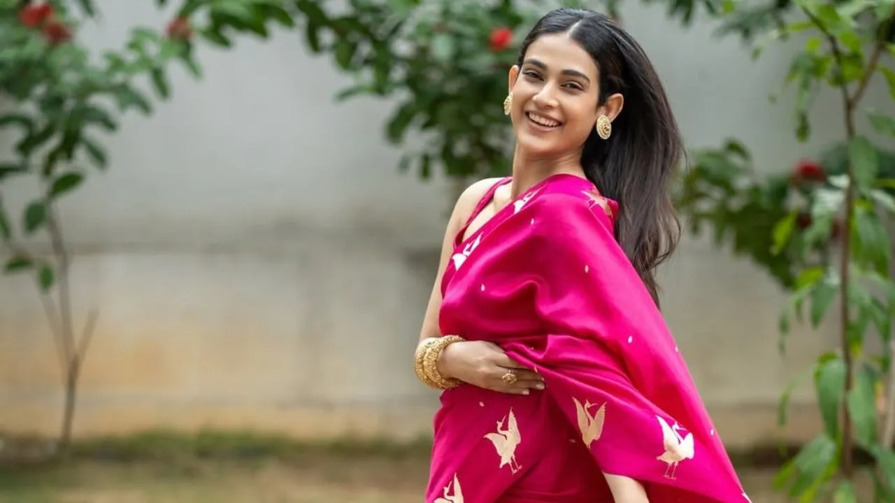 Aakanksha Singh4