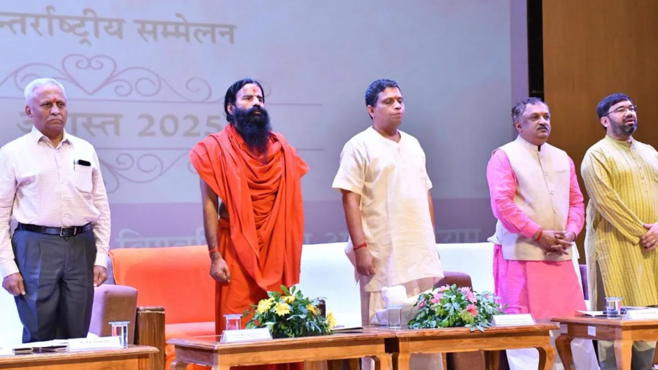 Patanjali Hosts International Anamayam Conference to Promote Integrated Medicine in New Delhi