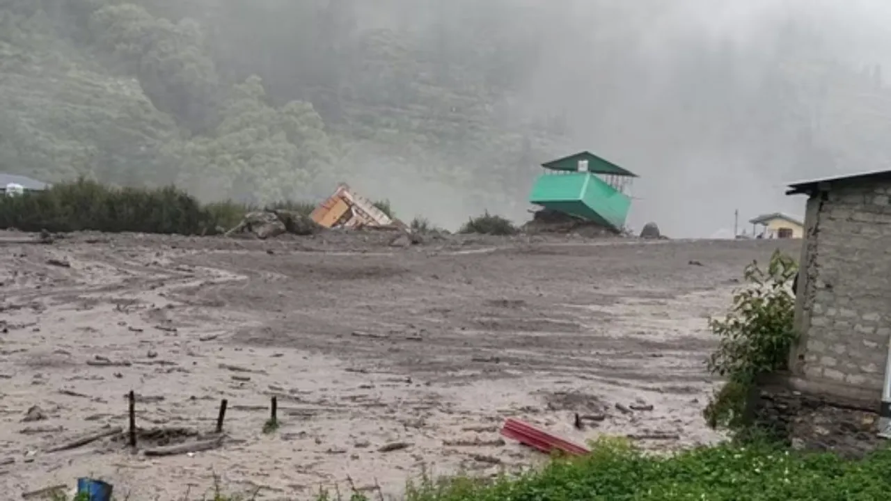 clouds burst Uttarkashi latest news