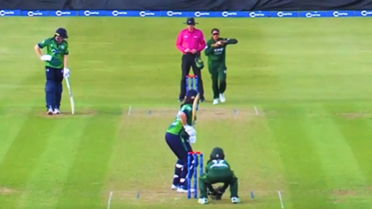 4 runs needed on one ball Jane Maguire hit a six to lead ireland to victory against pakistan