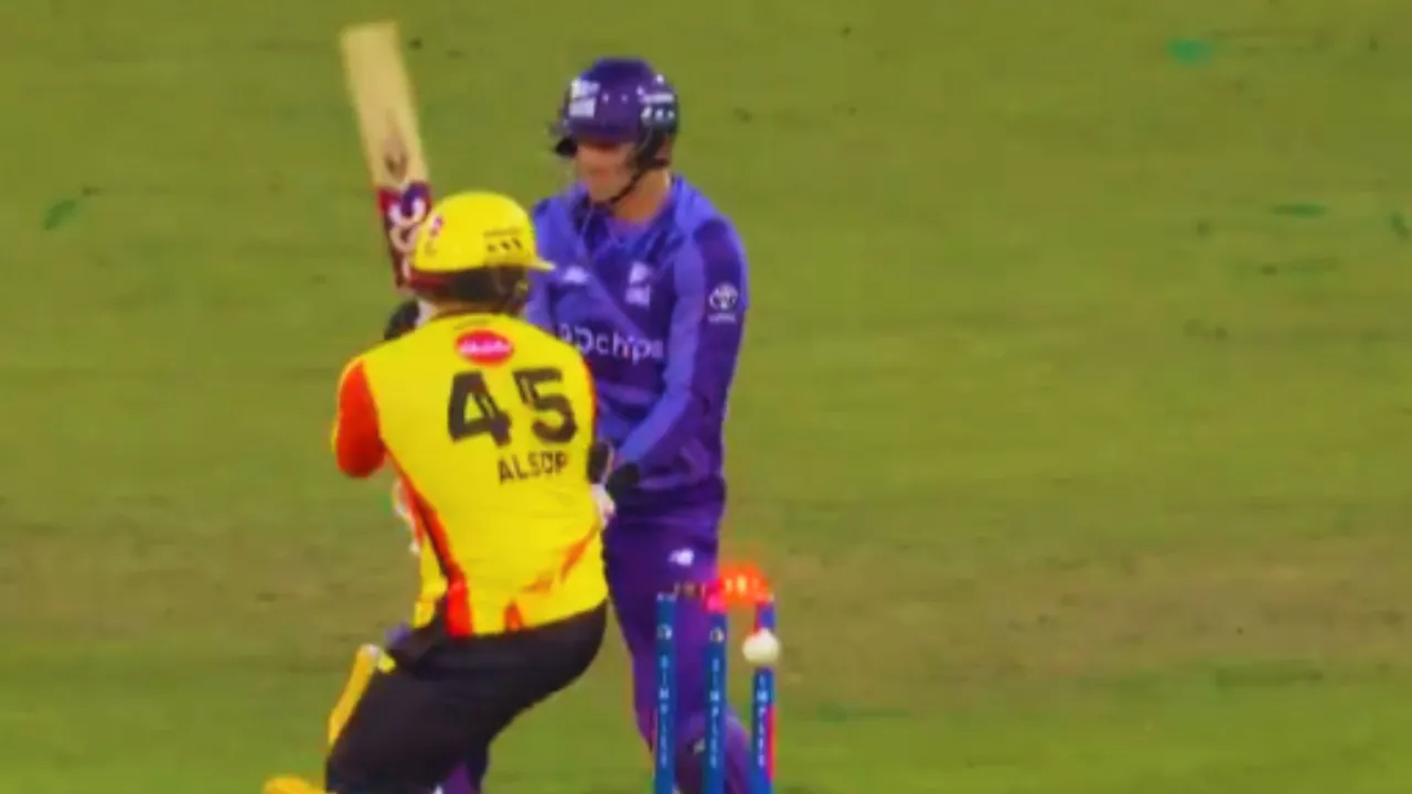 Tom Alsop bizarre dismissal in the hundred league as a video goes viral