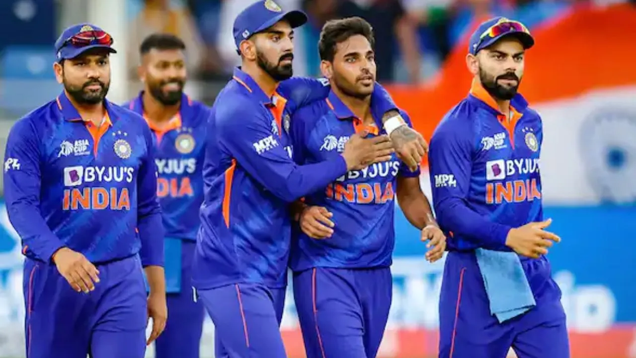 virat kohli is only indian batsman score century in 15 august independence day