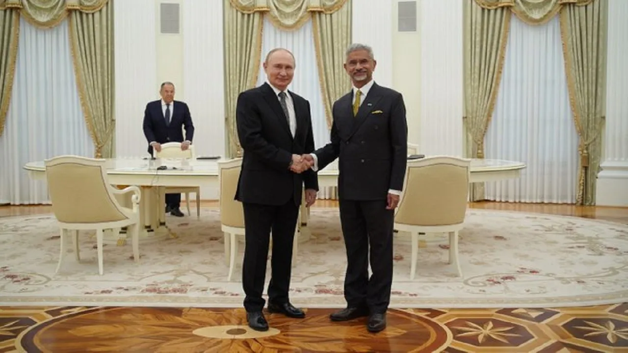 Jaishankar meets Russian President Vladimir Putin