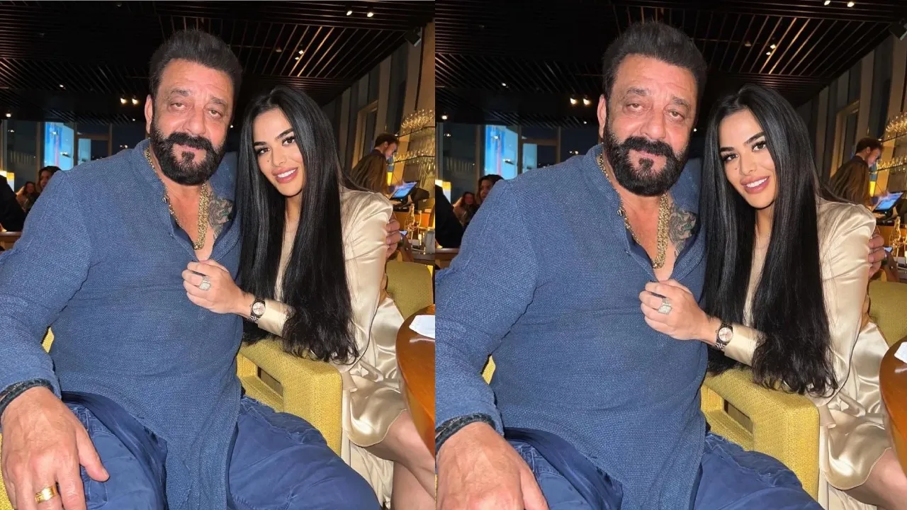 Sanjay Dutt daughter Trishala Dutt shared cryptic post she said Family does not mean that they shoul