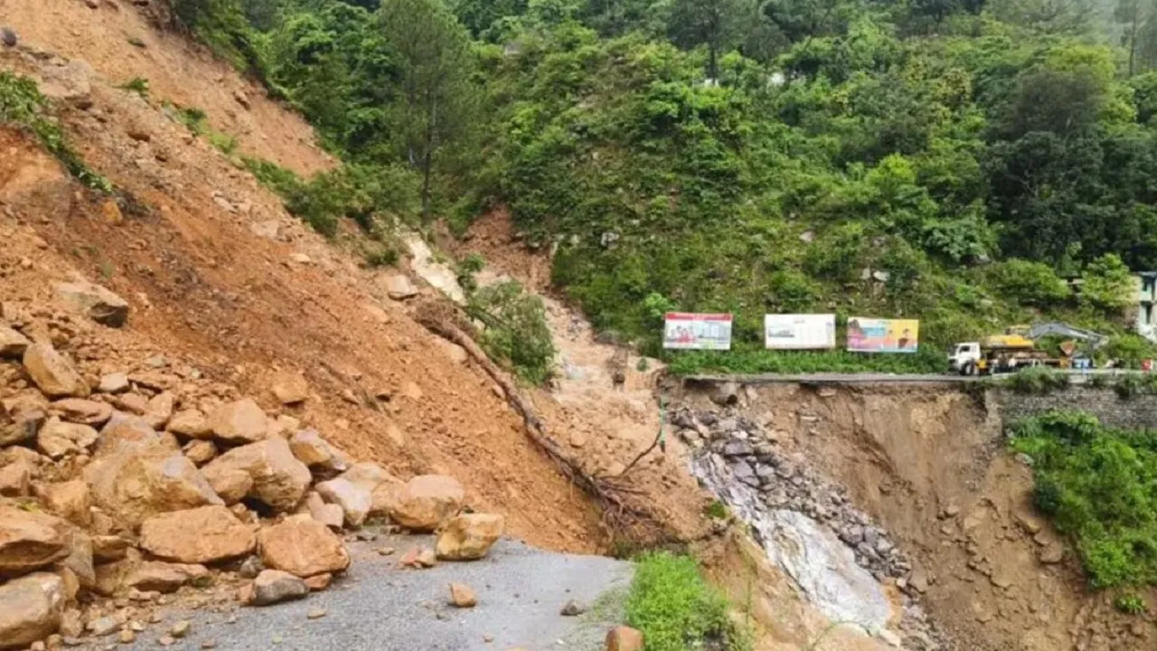 landslide in Uttarakhand and Himachal