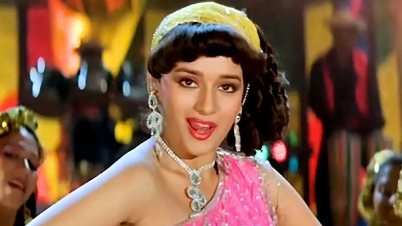 MADHURI DIXIT (2)