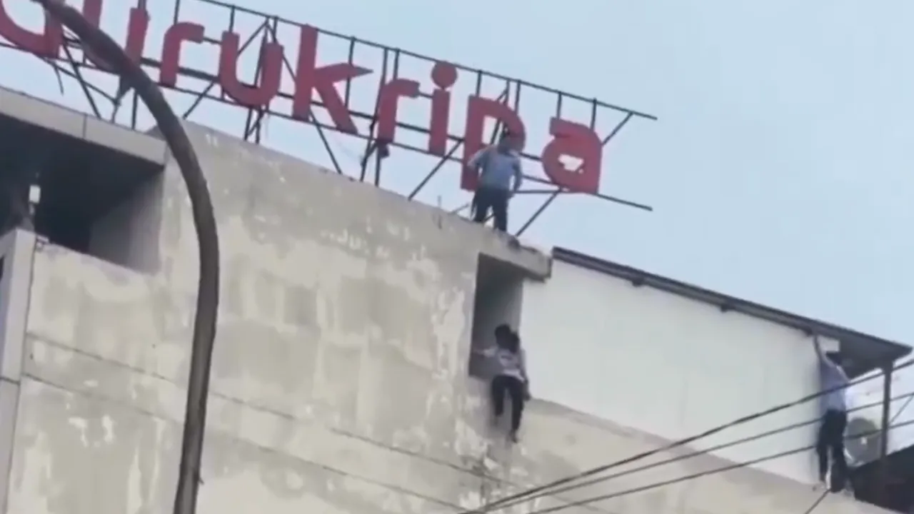 Neet Girl Tries to suicide in Jaipur