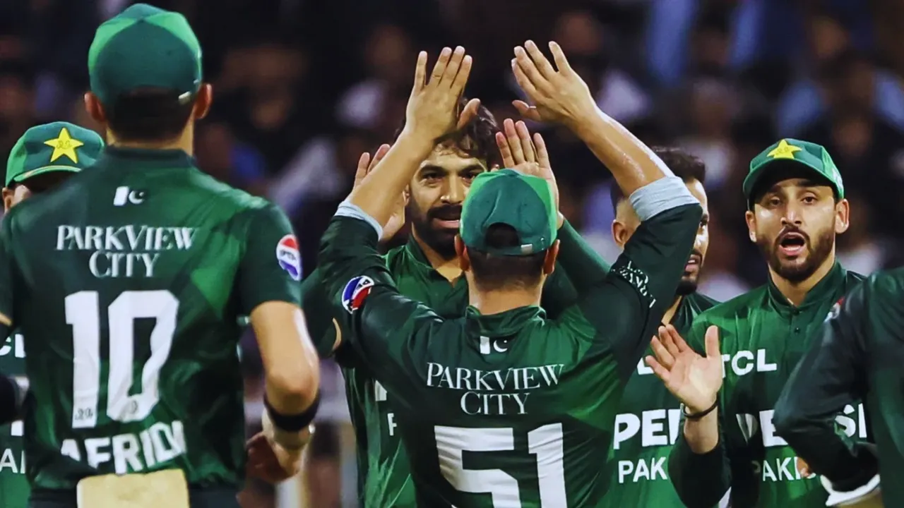 excellent performance by Pakistan in the tri-series won two consecutive matches