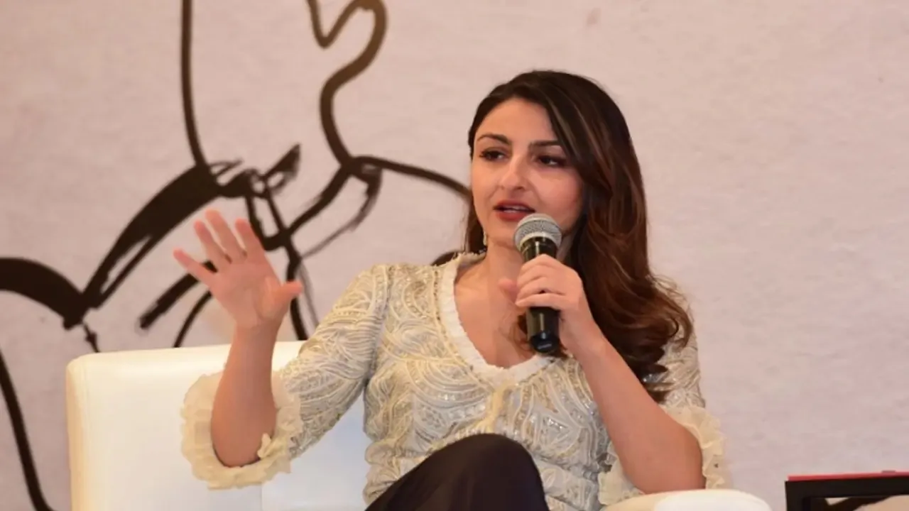 Soha Ali Khan Revealed man started showing his private part in public actress was molested in Italy