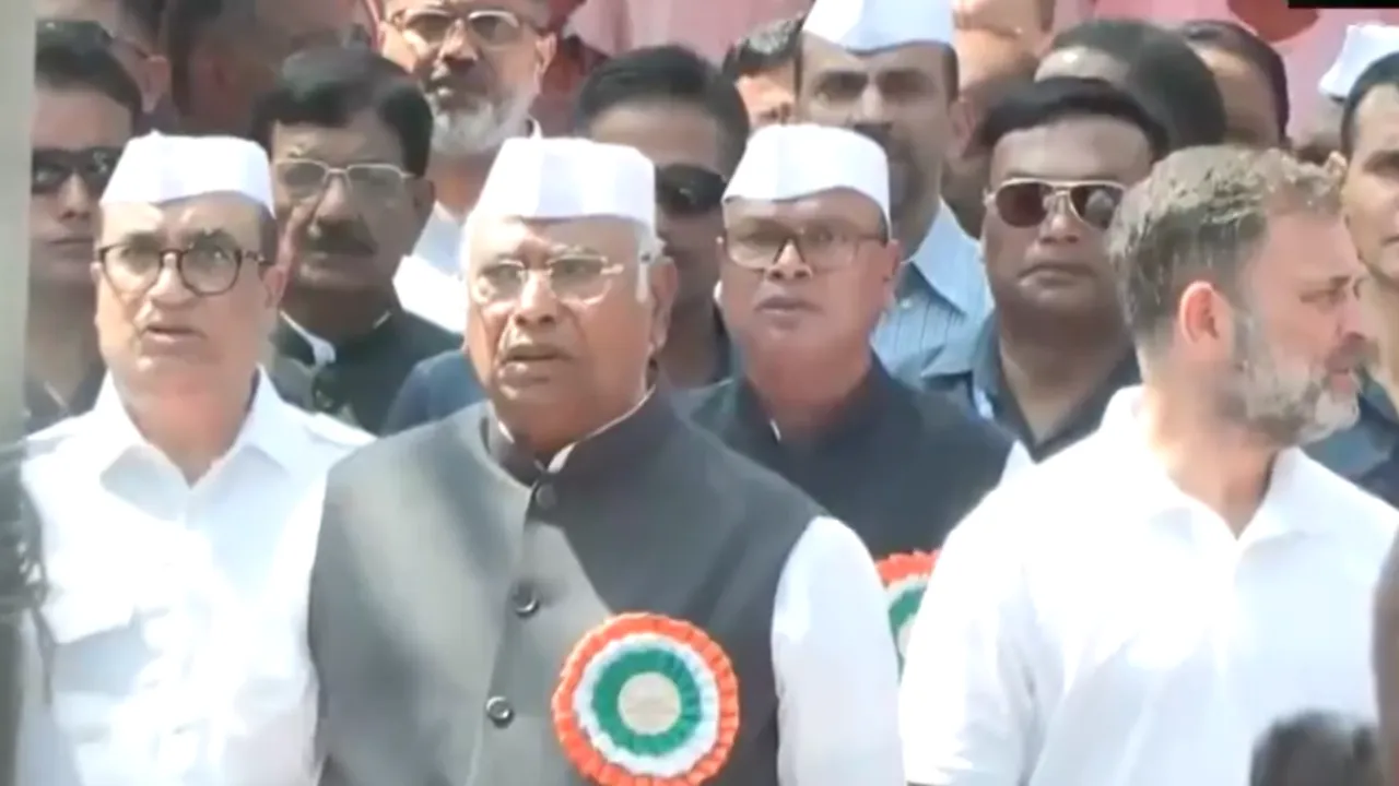 Congress Working Committee Meeting today in Patna ahead Bihar Elections 2025 Patna Rahul Gandhi Sonia Gandhi