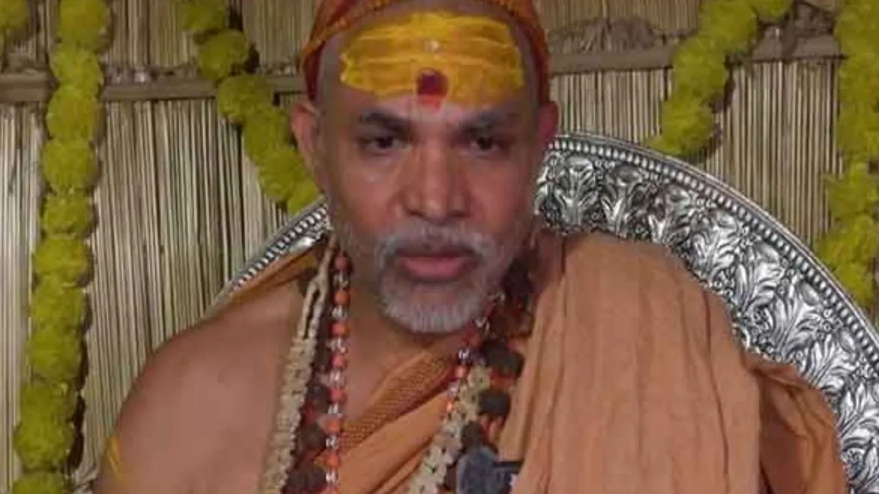 Swami Avimukteshwaranand says Cow lovers Candidates in Bihar Elections