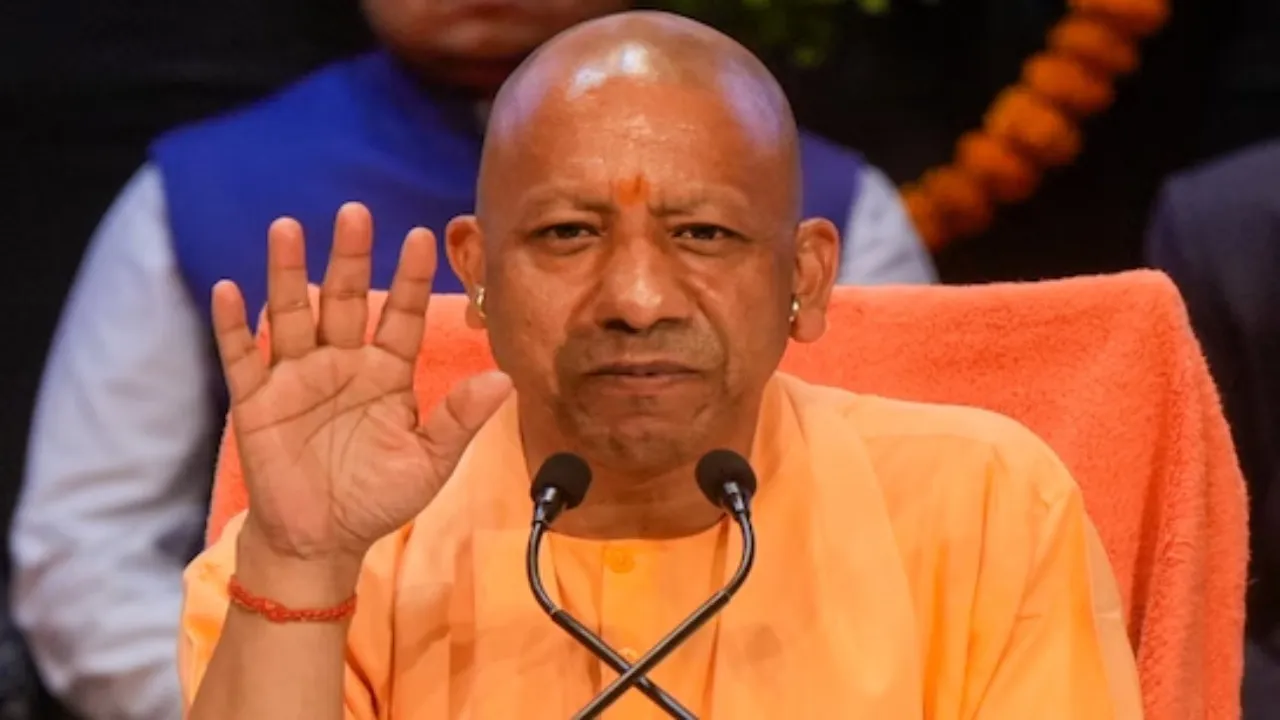 CM Yogi celebrate Diwali gorakhpur