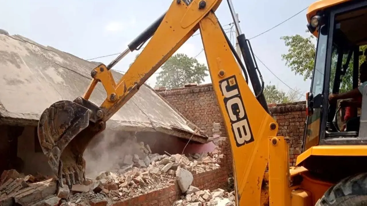 Maharajganj bulldozer action