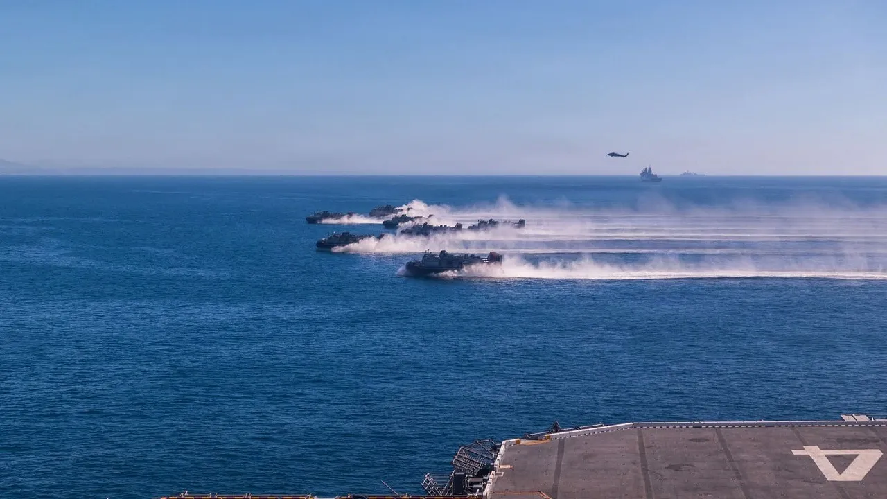 US Navy Fighter Jet Crash