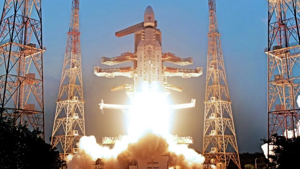 ISRO Lauches Heaviest Sattilite PM Modi Praises