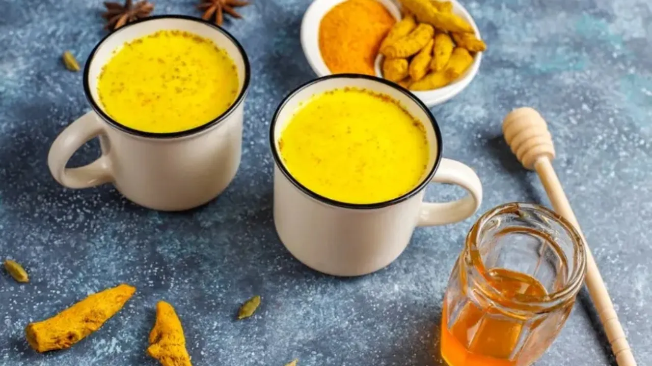 Turmeric Milk For Weight Loss