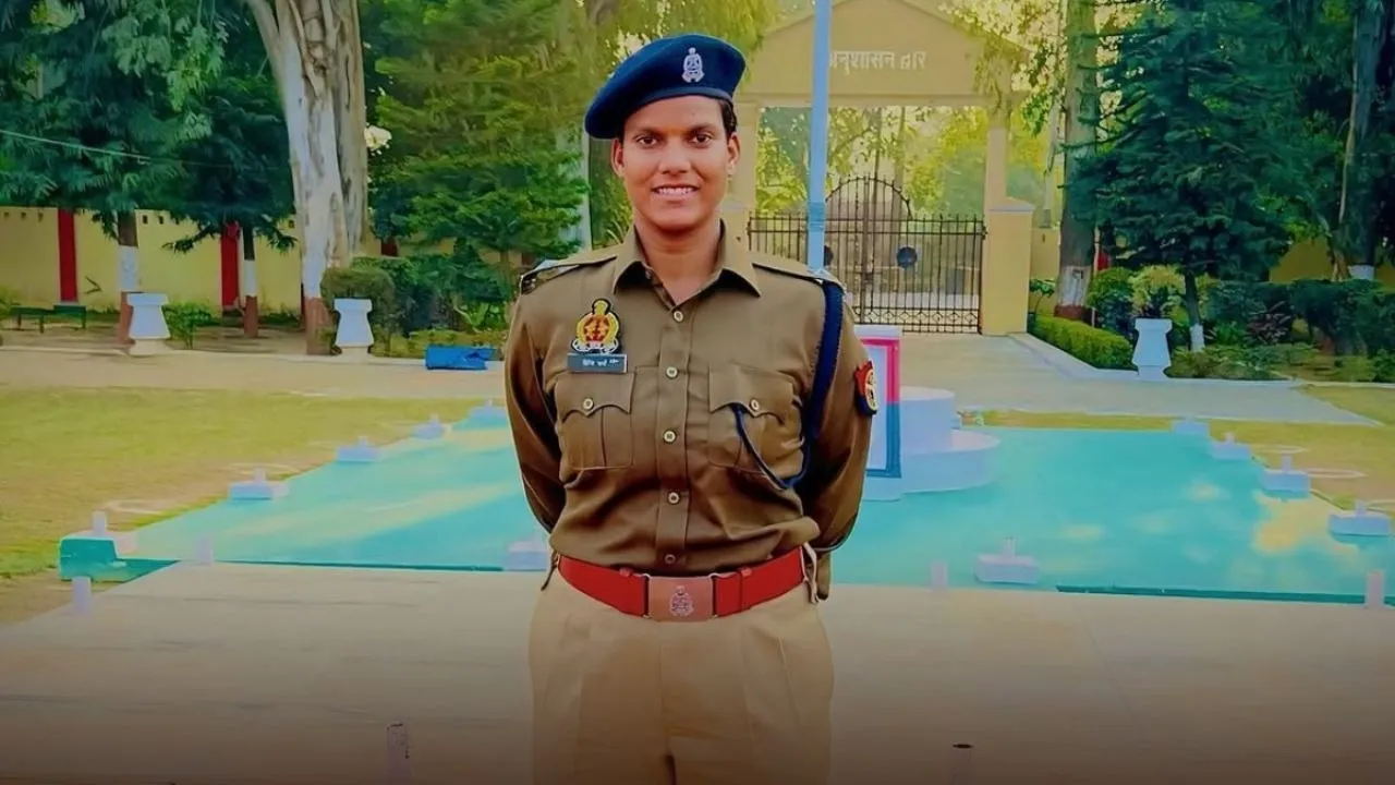 deepti sharma dsp in uttar pradesh police how much salary paying goverment