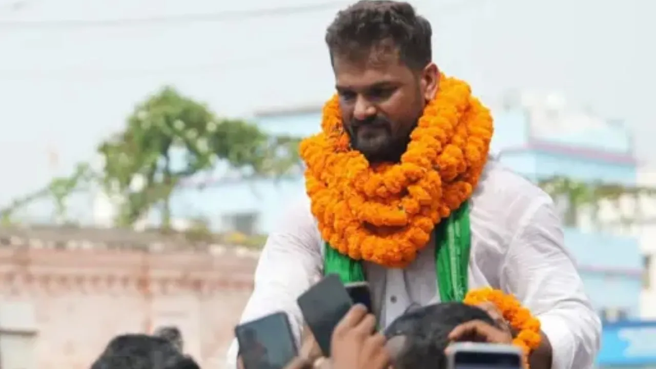Khesari Lal Yadav again made headlines with his election statement on ram mandir