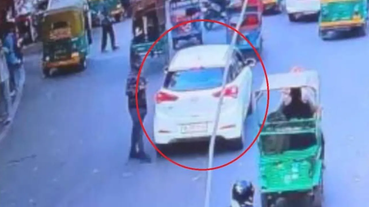 Delhi Red Fort Blast Police Recovered Mobile of Muzzammil Al Falah University