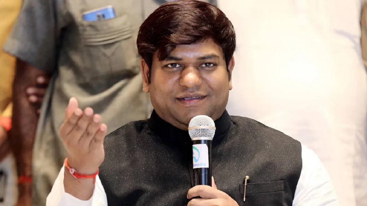 VIP Chief Mukesh Sahani