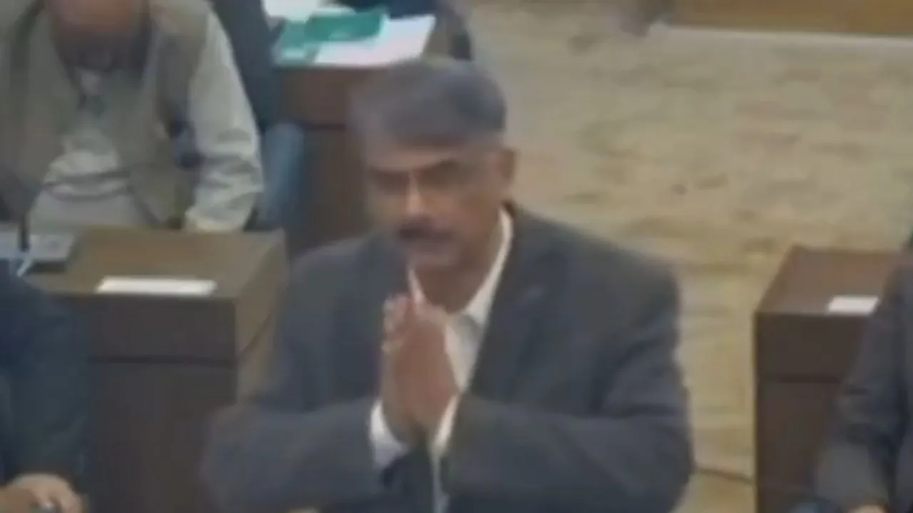 POK ex PM Chaudhry Anwarul Haq Says Pakistan hits India from Red Fort to Kashmir