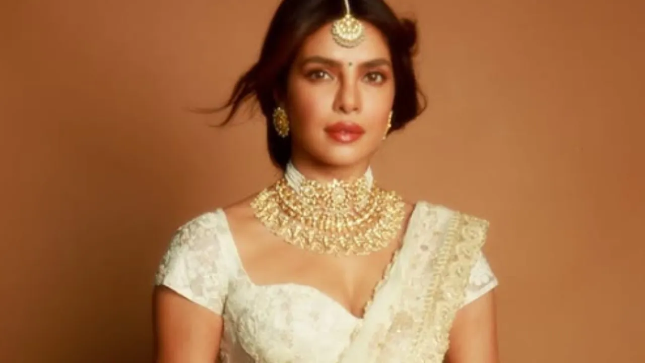 Priyanka chopra talked on career in Bollywood and Hollywood know full details