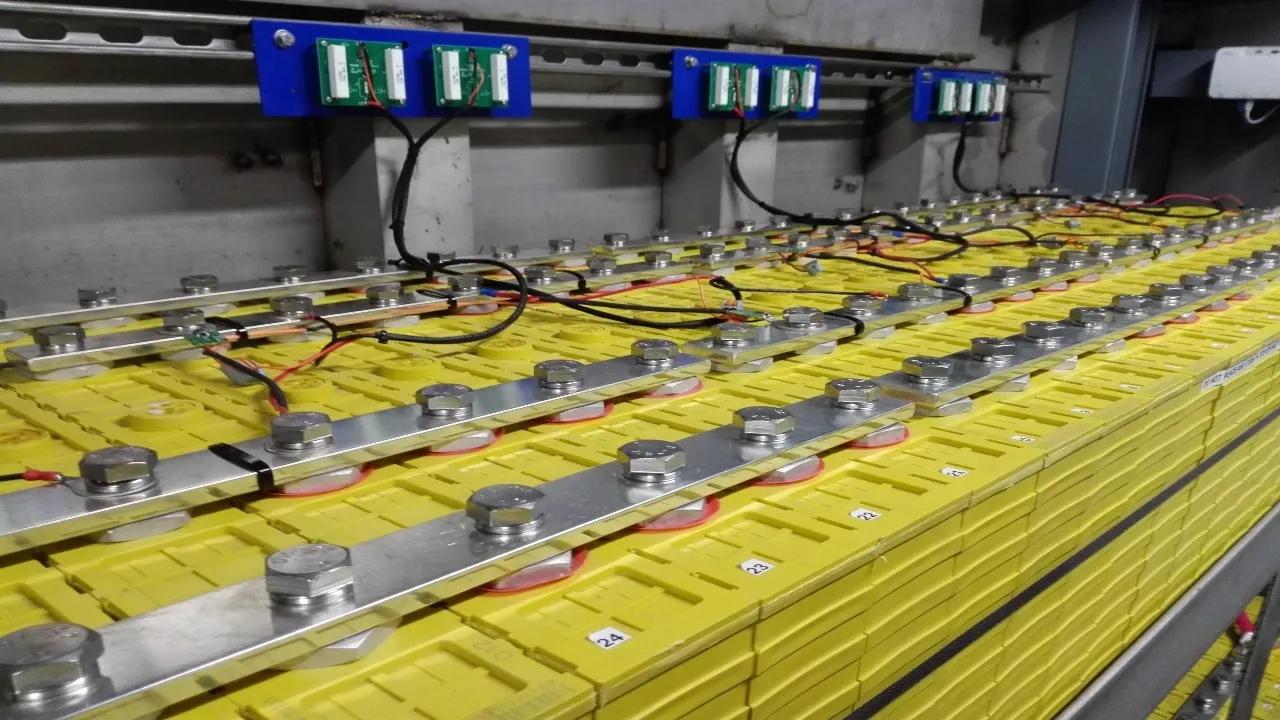 old laptop batteries generated electricity