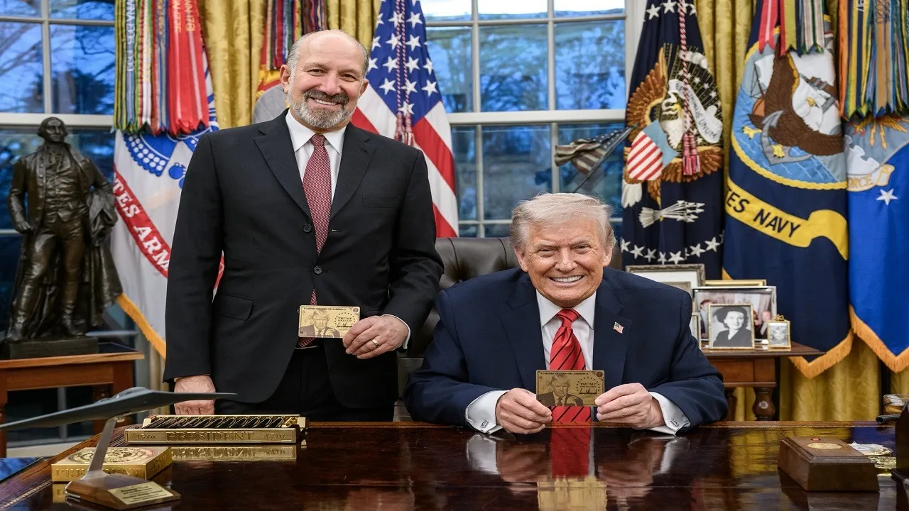 trump gold card