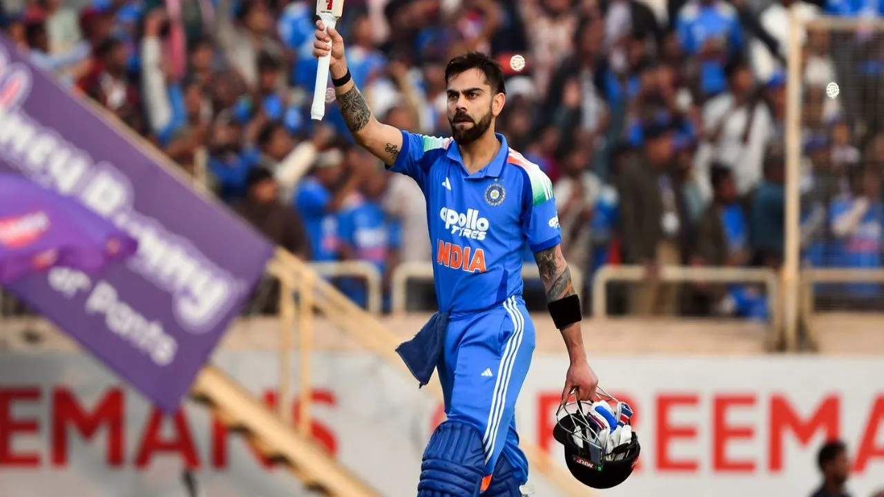 virat kohli completed 16000 list a runs after scoring 1 run in vijay hazare trophy 2025