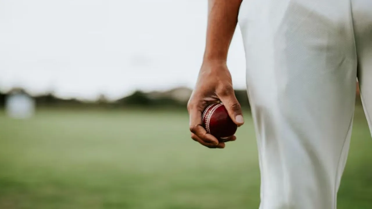 curtly ambrose only bowler in cricket history no-batsman-could-hit-a-six-against him