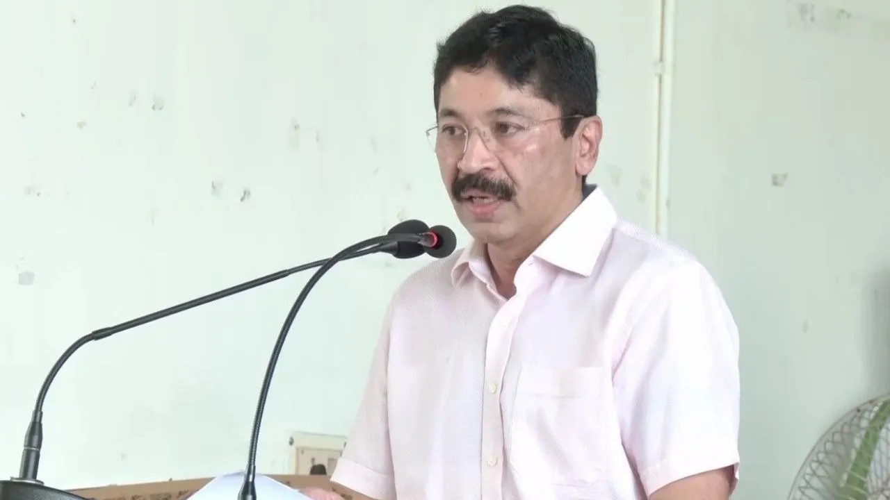Language Controversy sparks after DMK MP Dayanidhi Maran Statement