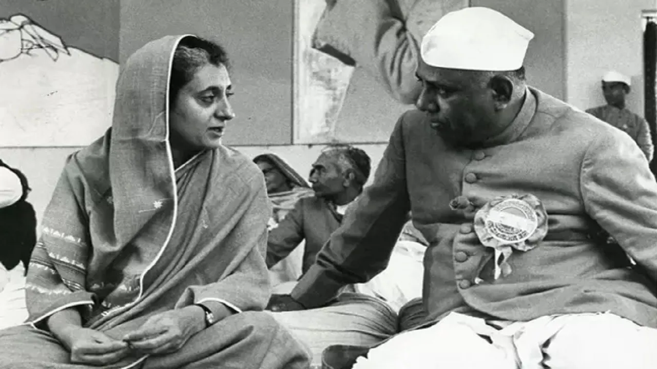 India Gandhi with yashwant chanvad